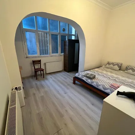 Nobis Cihangir Appartement